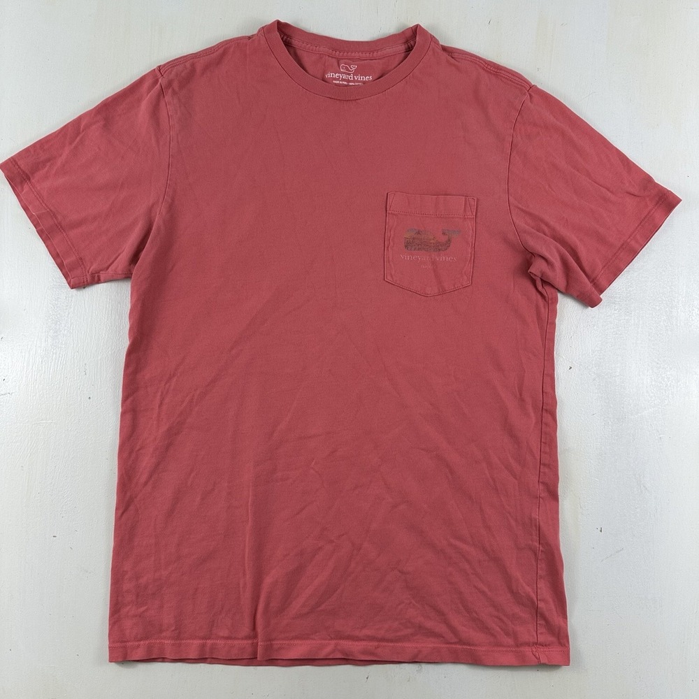 Vineyard Vines Pocket Tee Shirt Men Small Faded Red Naples Print Whale‎ Cotton